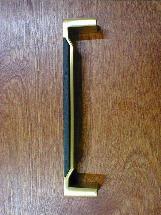 Brushed golden brass fuse metal black walnut pull (sm) ch10wbgb