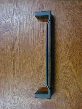 Matte black fuse metal black walnut pull (sm) ch10wnmb