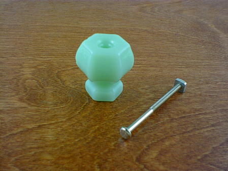 milky green glass large knob w/nickel bolt ch5173