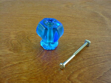 brilliant blue glass large knob w/nickel bolt ch5183