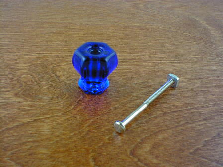 cobalt blue glass medium knob w/nickel bolt ch5212