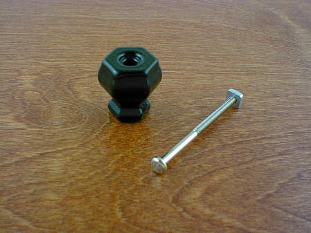 solid black glass medium knob w/nickel bolt ch5242